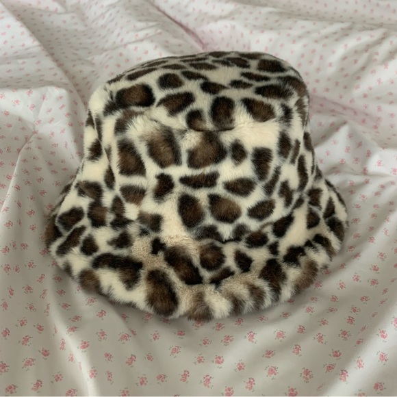 Urban Outfitters Accessories - urban outfitters leopard fur bucket hat 🌟